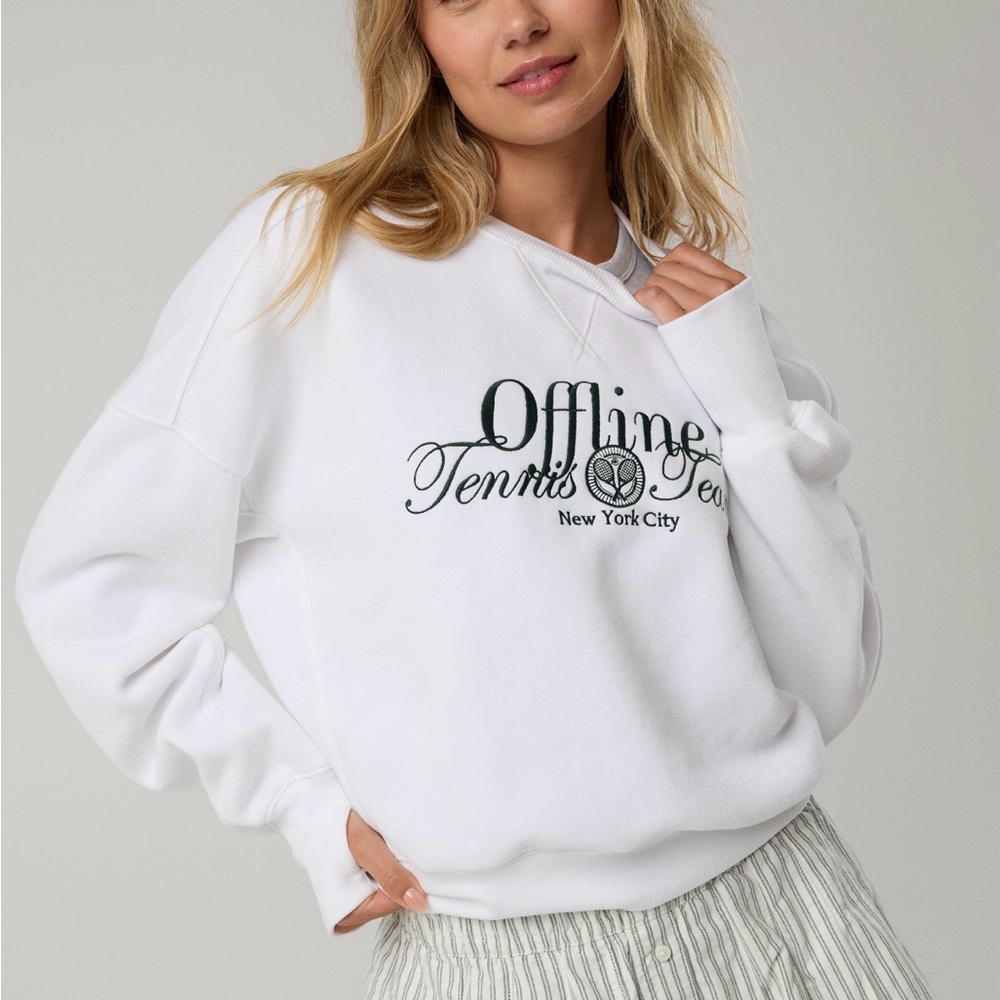 NWT Aerie Offline Cloud Fleece classic crewneck sweatshirt size med